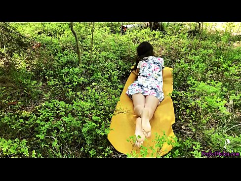 ❤️ Tinder တွင် သူစိမ်းတစ်ယောက်သည် ကျွန်ုပ်၏ Pussy နှင့် Fucks များကို တောထဲ၌ စိတ်အားထက်သန်စွာ အနိုင်ယူသည်။ ❤️ Porno မှာ ငါတို့မှာ ❌️❤